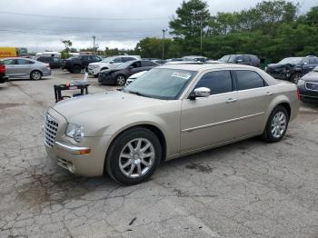  Salvage Chrysler 300