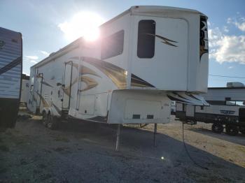  Salvage Wildwood 5th Wheel