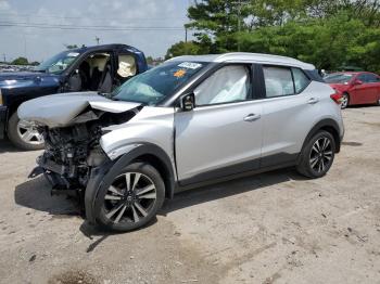  Salvage Nissan Kicks