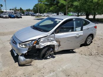  Salvage Hyundai ACCENT