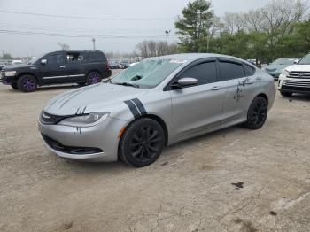  Salvage Chrysler 200