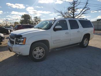  Salvage Chevrolet Suburban