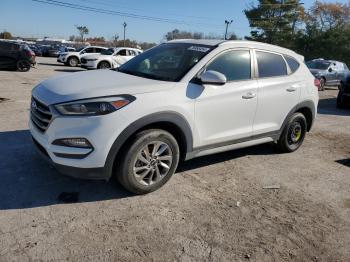  Salvage Hyundai TUCSON