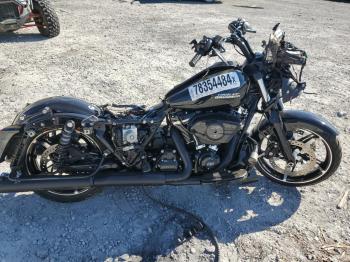  Salvage Harley-Davidson Fl