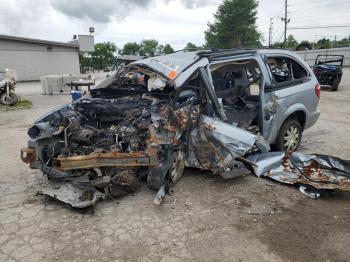  Salvage Chrysler Minivan