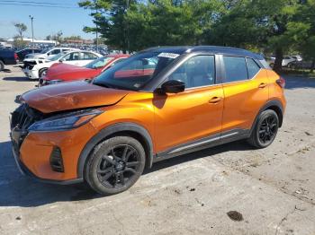  Salvage Nissan Kicks