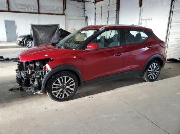  Salvage Nissan Kicks