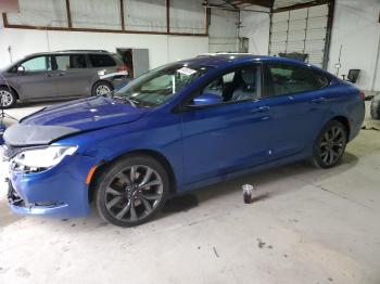  Salvage Chrysler 200