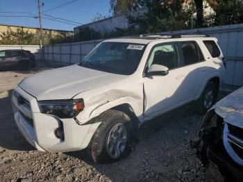  Salvage Toyota 4Runner