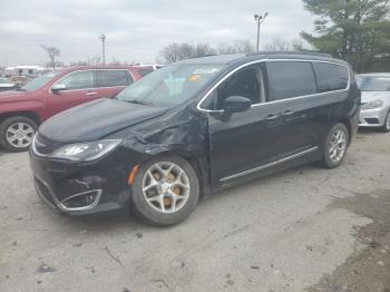  Salvage Chrysler Pacifica