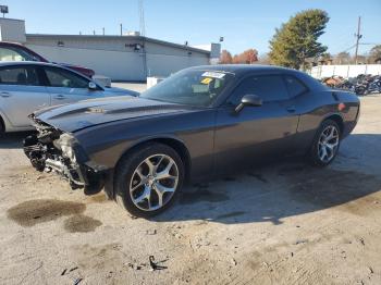  Salvage Dodge Challenger