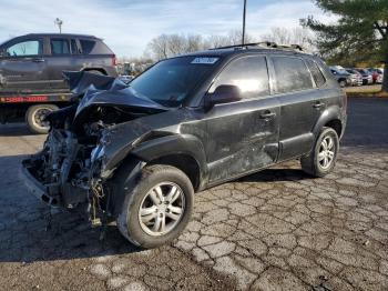  Salvage Hyundai TUCSON