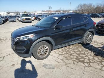  Salvage Hyundai TUCSON