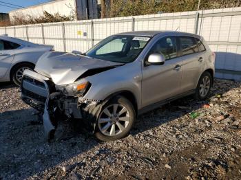  Salvage Mitsubishi Outlander