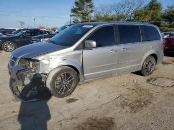  Salvage Dodge Caravan