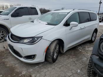  Salvage Chrysler Pacifica