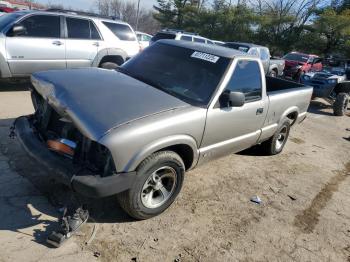  Salvage Chevrolet S-10