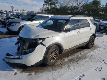  Salvage Ford Explorer