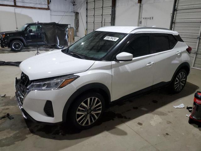  Salvage Nissan Kicks