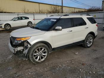  Salvage Ford Explorer