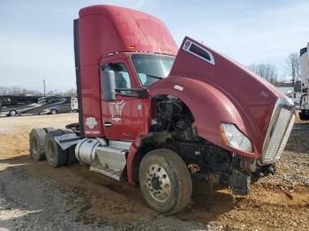  Salvage Kenworth T680