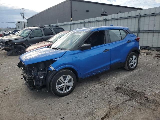  Salvage Nissan Kicks