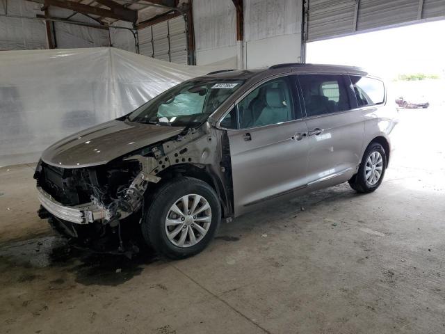  Salvage Chrysler Pacifica