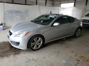  Salvage Hyundai Genesis