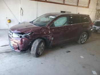  Salvage Toyota Highlander