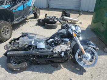  Salvage Harley-Davidson Fl