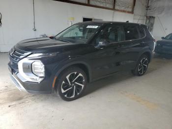  Salvage Mitsubishi Outlander