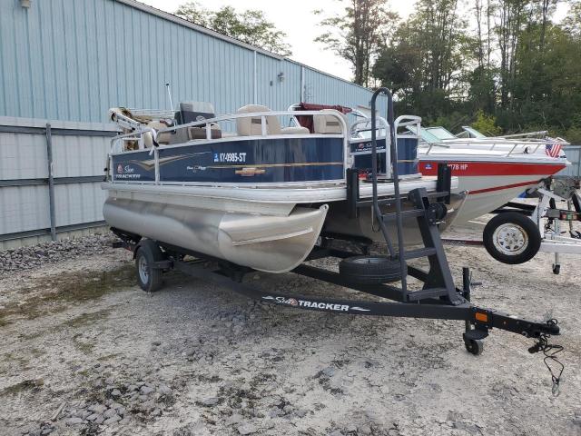  Salvage Sun Tracker Boat W Trl