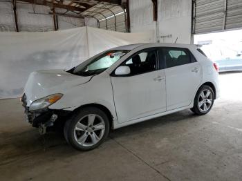  Salvage Toyota Matrix