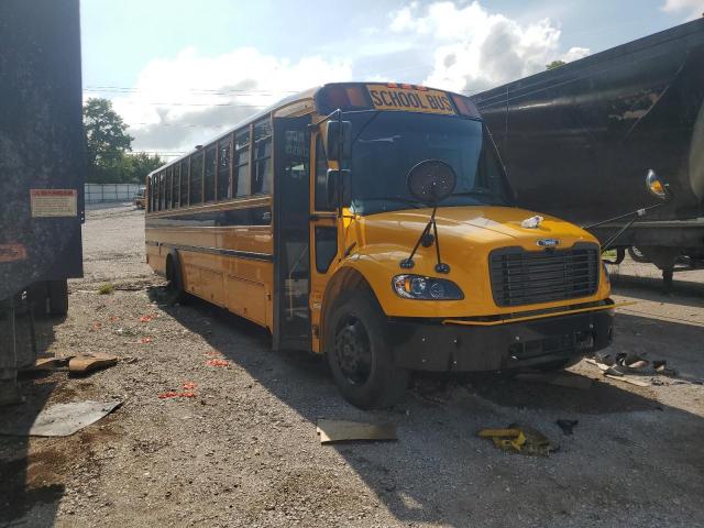  Salvage Freightliner Chassis B2