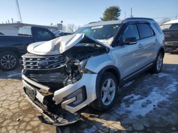  Salvage Ford Explorer