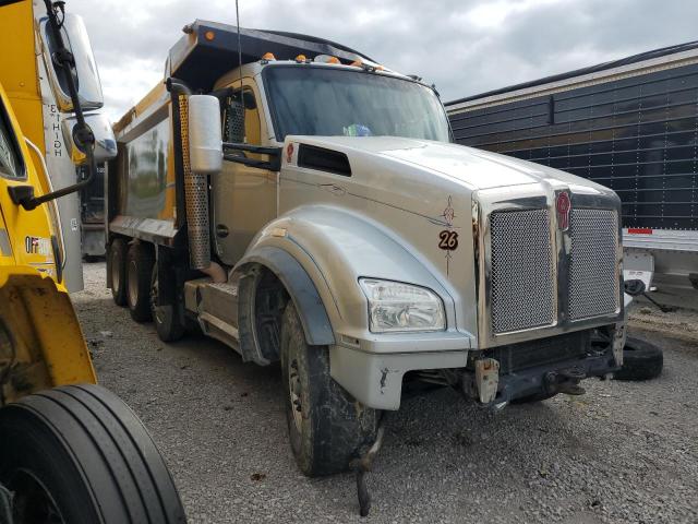  Salvage Kenworth T880