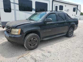 Salvage Chevrolet Avalanche