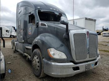  Salvage Kenworth Constructi