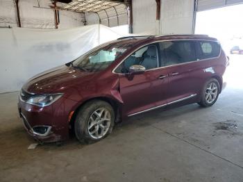  Salvage Chrysler Pacifica