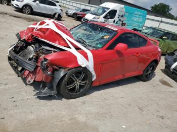  Salvage Hyundai Tiburon