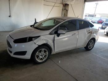 Salvage Ford Fiesta