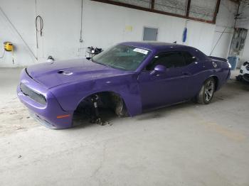  Salvage Dodge Challenger