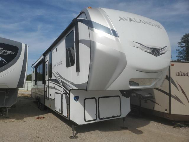  Salvage Keystone Arcadia 37