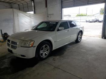  Salvage Dodge Magnum