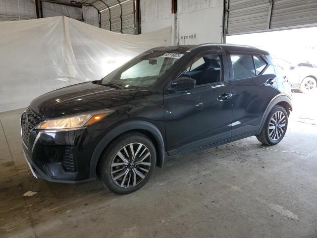  Salvage Nissan Kicks