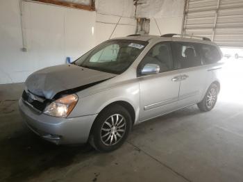  Salvage Kia Sedona