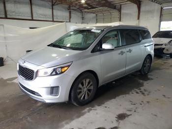  Salvage Kia Sedona