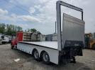 Peterbilt 335 Image 4