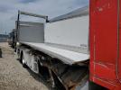 Peterbilt 335 Image 5
