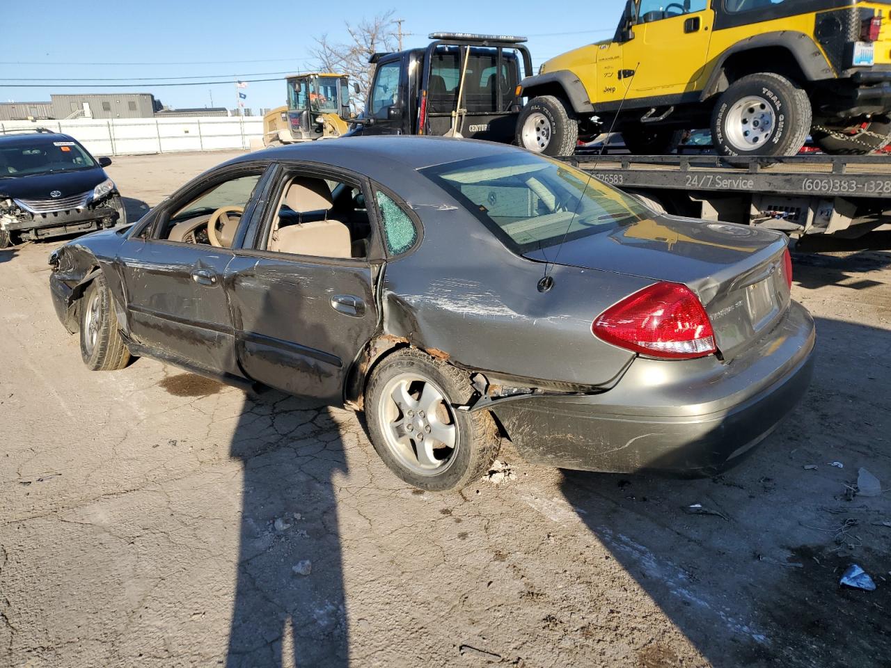 Ford Taurus Se Image 2